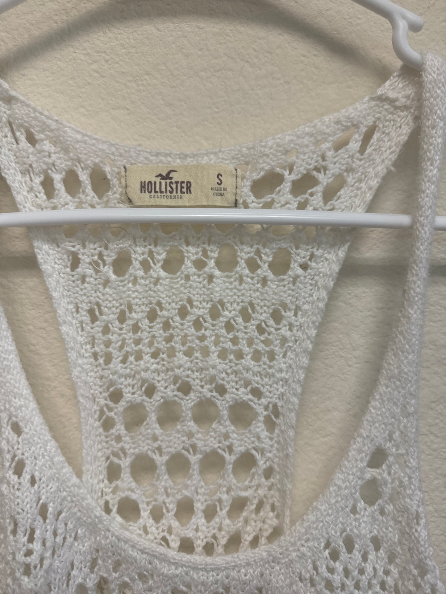 Holister Crochet Top S